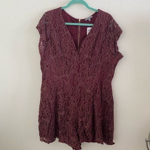 NWT Maroon and Gold Romper 2X